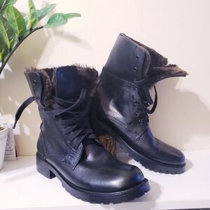 Kenneth Cole REACTION NWOT Men's Keep March-N Boot - BLACK sz 9